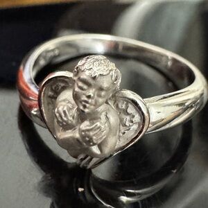 Estate 18K White Gold Carrera Y Carrera Angle Heart-Shape Ring Size 5